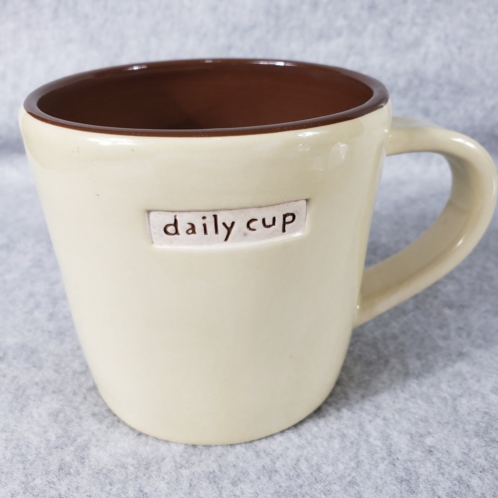 Starbucks Daily Cup 2009 Beige Tan Ceramic Coffee Mug Brown Inside 12oz